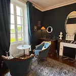Nocleg ze śniadaniem La Maison De Maitre Chagnon 3*