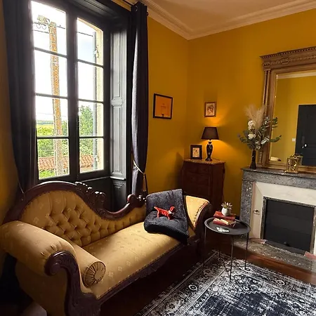 לינה וארוחת בוקר La Maison De Maitre Chagnon Aumagne