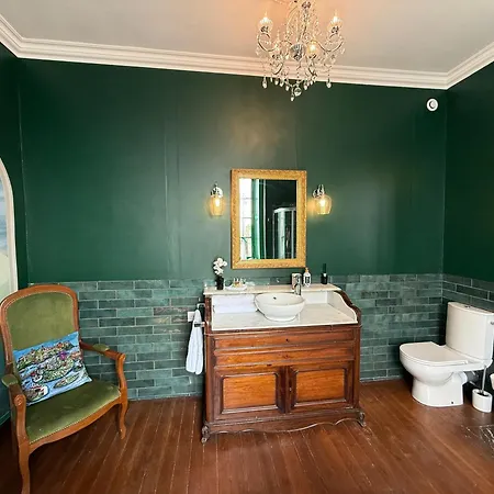 לינה וארוחת בוקר La Maison De Maitre Chagnon Aumagne