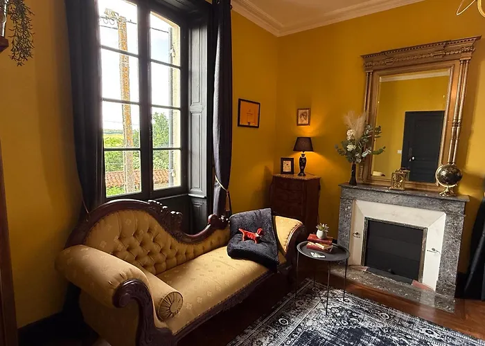 Bed & Breakfast La Maison De Maitre Chagnon Aumagne